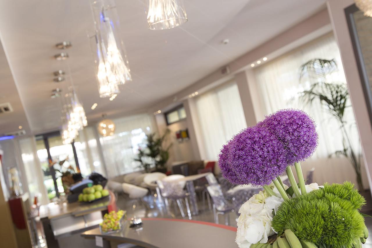 Hotel Marcus Bellaria-Igea Marina Ngoại thất bức ảnh